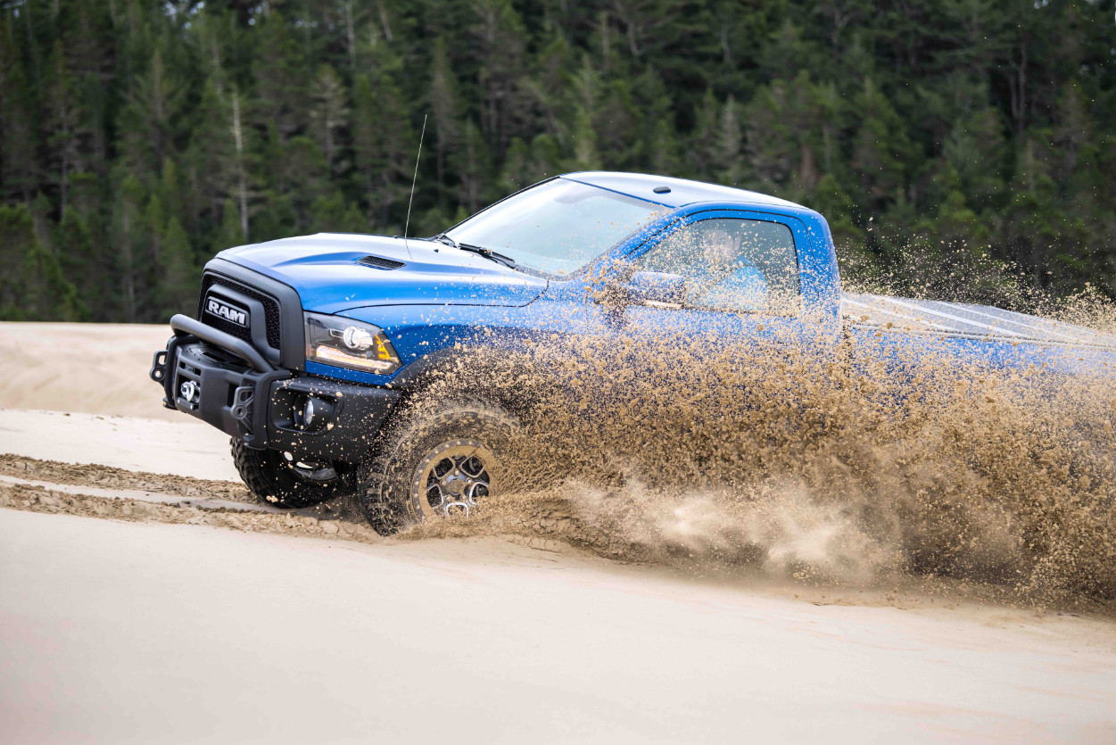 AEV hosts off road training in Florence, OR 1