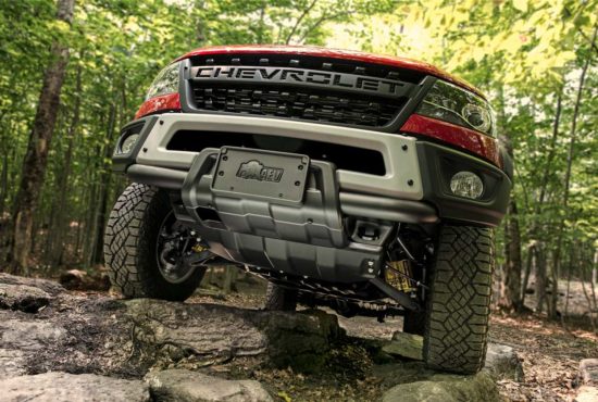 Chevy and AEV Unveil the Colorado ZR2 Bison 3