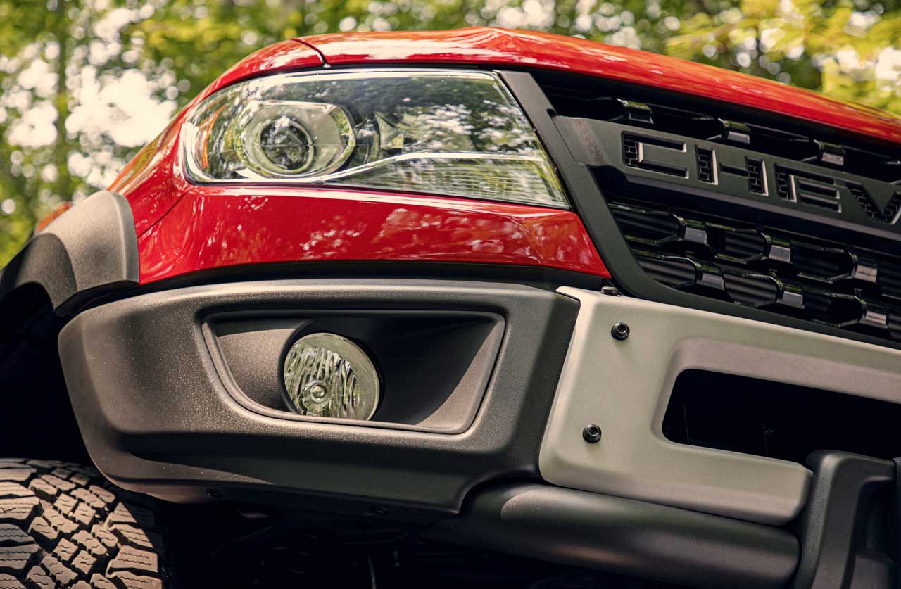Close Up of Colorado ZR2 Bison Front Bumper