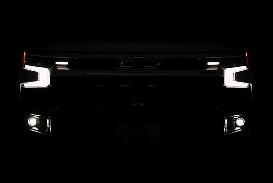 GET READY TO ROAM: 2023 SILVERADO ZR2 BISON