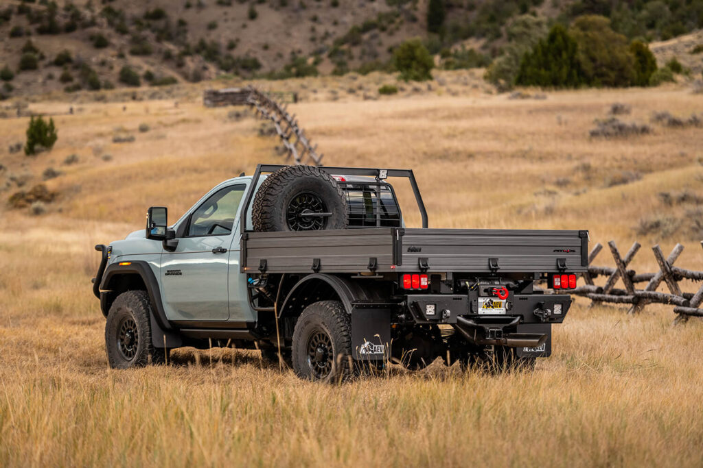 GMC Sierra Grande Tray Bed