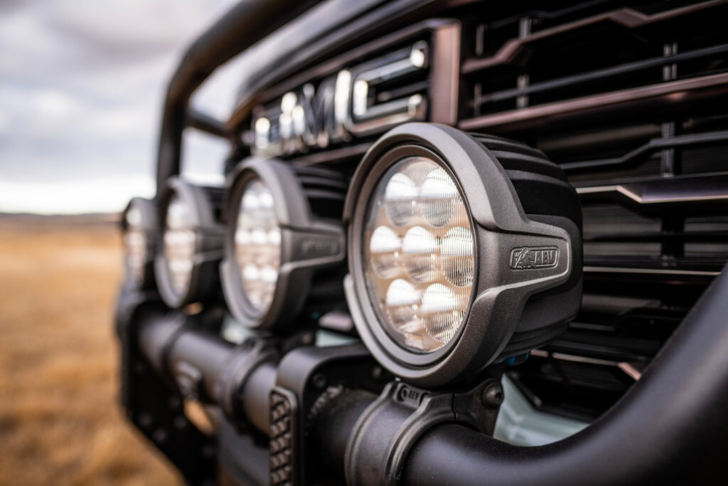 GMC Sierra Grande 7000 Series Lights