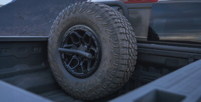 AEV Vertical Tire Mount for 2023+ Chevy Colorado and GMC Canyon 2