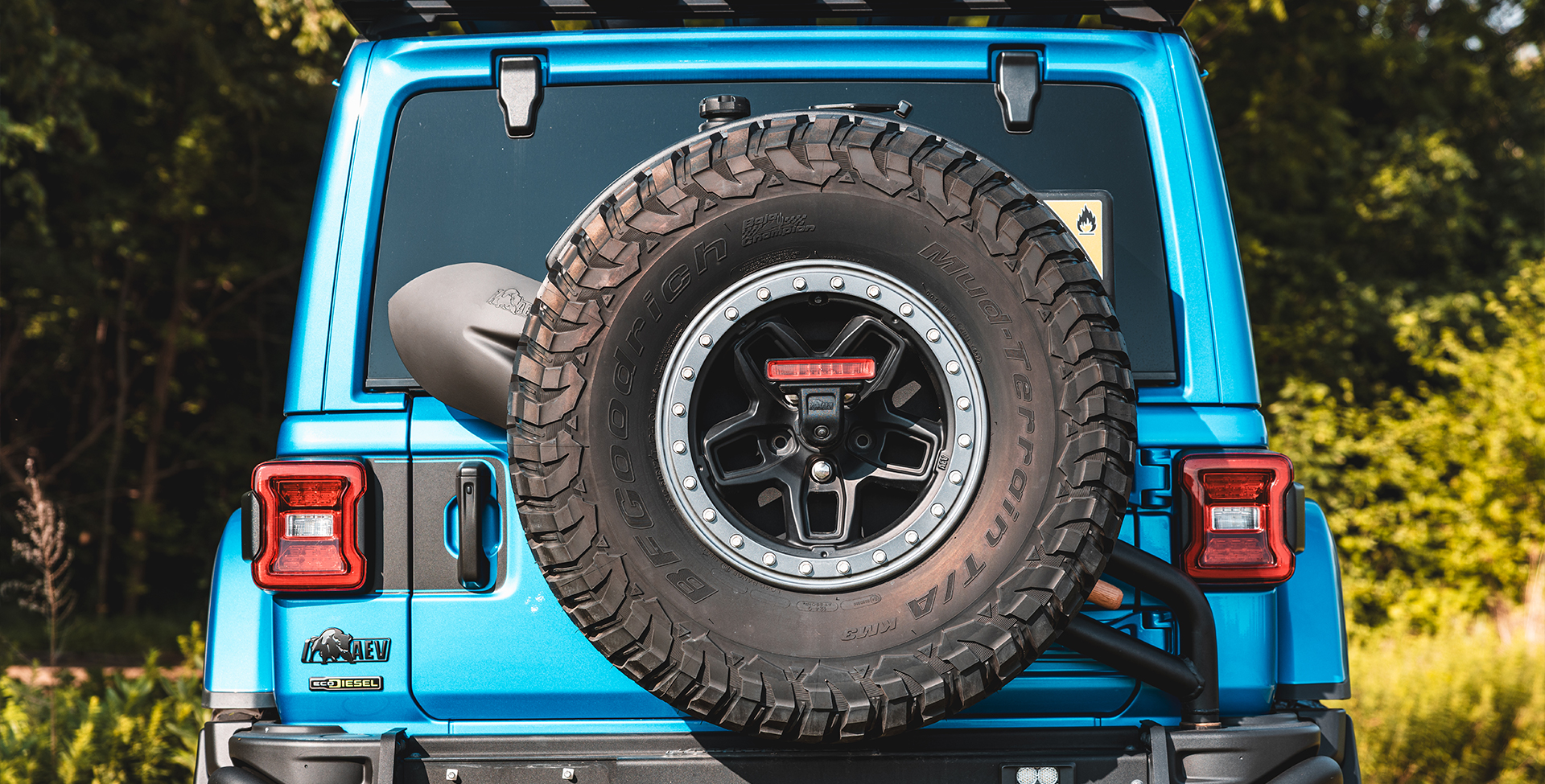 AEV Recovery Shovel 3
